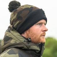 Avid Carp Black & Camo Bobble Hat 